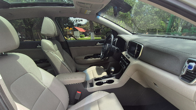 KIA SPORTAGE EX - 2019